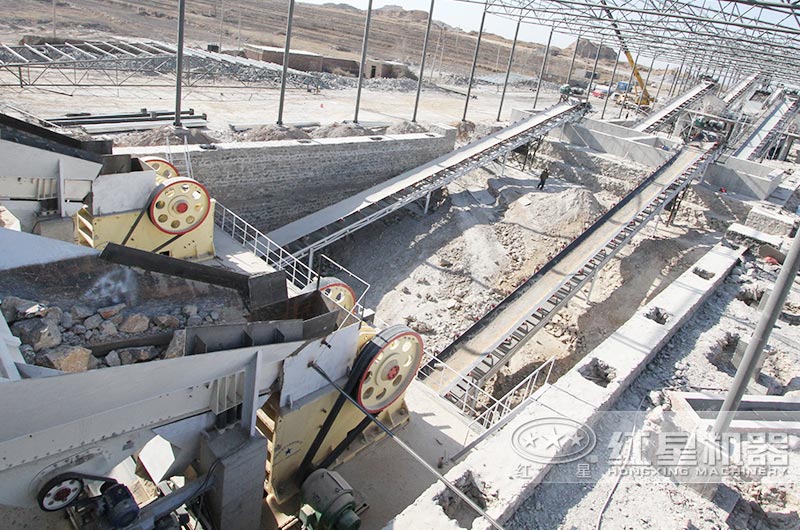 一小時300噸石頭破碎生產(chǎn)線 一小時300噸石頭破碎生產(chǎn)線