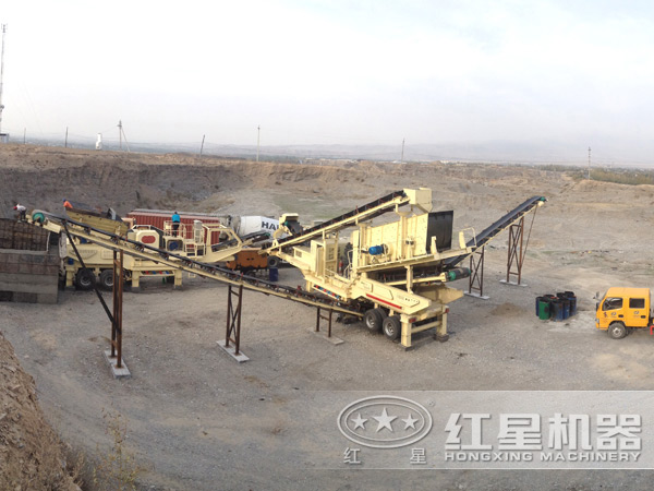 廣東清遠(yuǎn)新型節(jié)能環(huán)保移動(dòng)打砂機(jī)現(xiàn)場 廣東清遠(yuǎn)新型節(jié)能環(huán)保移動(dòng)打砂機(jī)現(xiàn)場