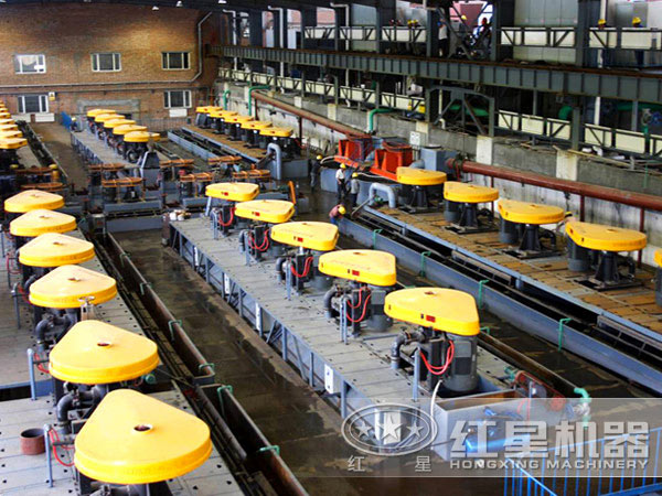 湖南鉬礦浮選工作現(xiàn)場 湖南鉬礦浮選工作現(xiàn)場