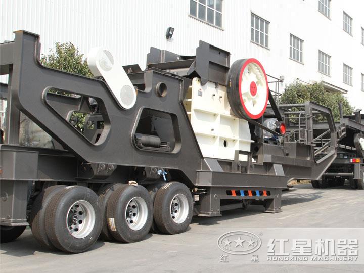 鄂破移動(dòng)破碎機(jī),破碎比大,產(chǎn)量高 鄂破移動(dòng)破碎機(jī),破碎比大,產(chǎn)量高