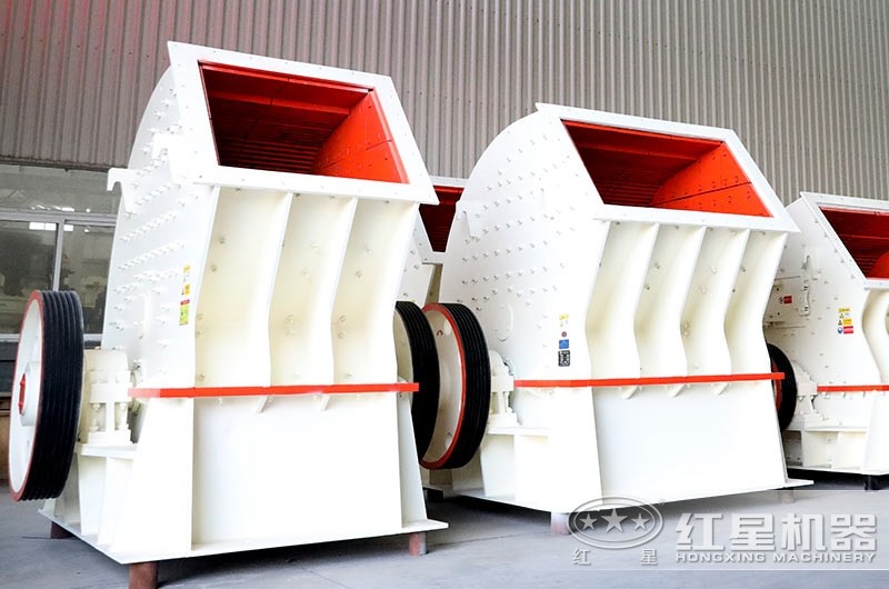 重錘式破碎機(jī),一次成型,降低成本30% 重錘式破碎機(jī),一次成型,降低成本30%