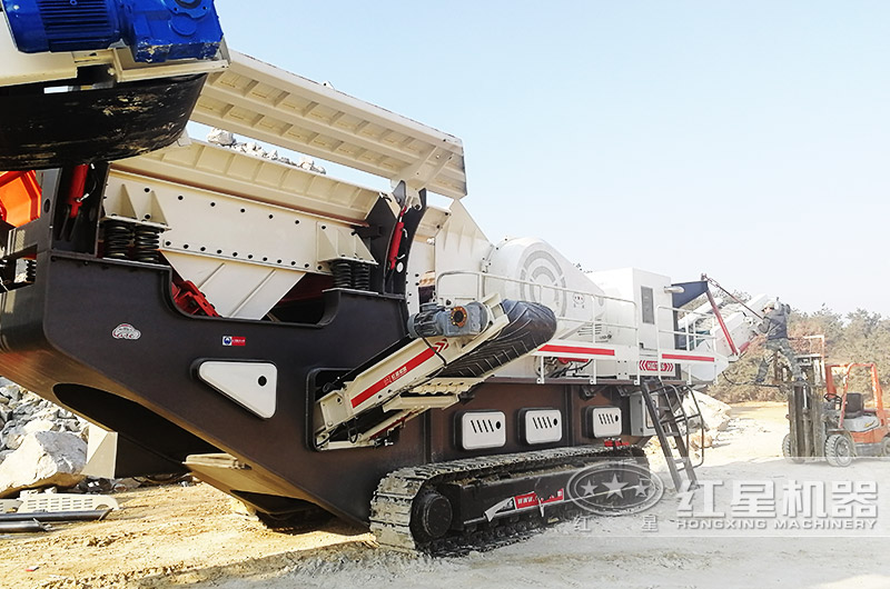 時(shí)產(chǎn)200噸履帶移動(dòng)磕石機(jī) 時(shí)產(chǎn)200噸履帶移動(dòng)磕石機(jī)