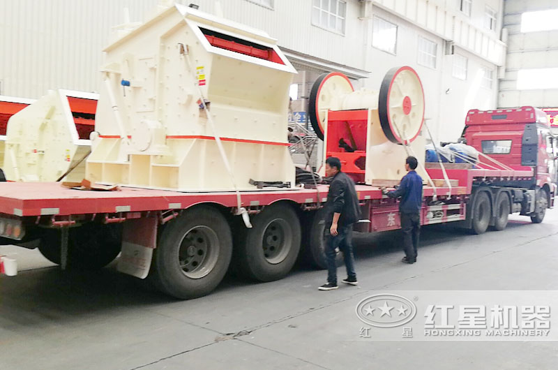 成套整形青石碎石機(jī)發(fā)往各地現(xiàn)場,廠家提供多種型號現(xiàn)貨