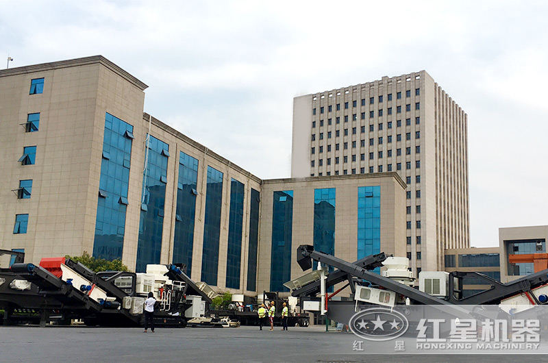 新一代環保流動石子粉碎機廠家 新一代環保流動石子粉碎機廠家