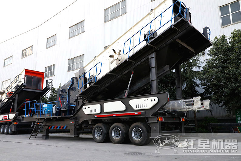 小型一體式移動破碎機(jī):輪胎行走:配反擊破 小型一體式移動破碎機(jī):輪胎行走:配反擊破