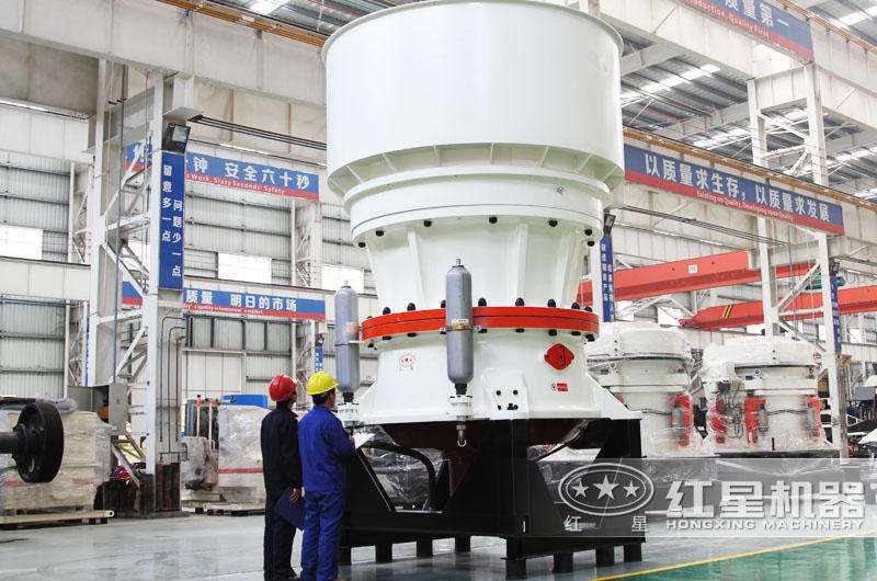 圓錐式破碎機(jī)，力度強(qiáng)，石粉含量少
