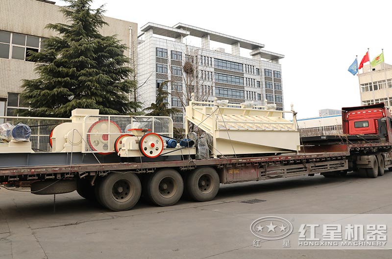 對輥制沙機發(fā)往山西