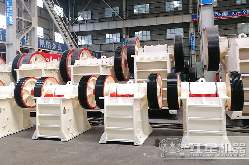 顎式破碎機設備圖片 顎式破碎機設備圖片