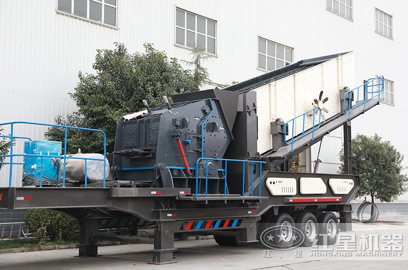 移動反擊式碎石機圖片 移動反擊式碎石機圖片