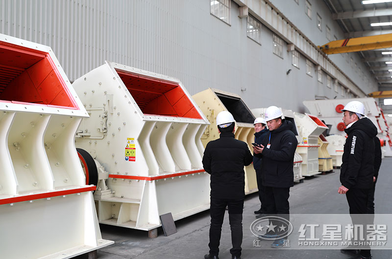 客戶到設(shè)備生產(chǎn)車間實(shí)地考察 客戶到設(shè)備生產(chǎn)車間實(shí)地考察