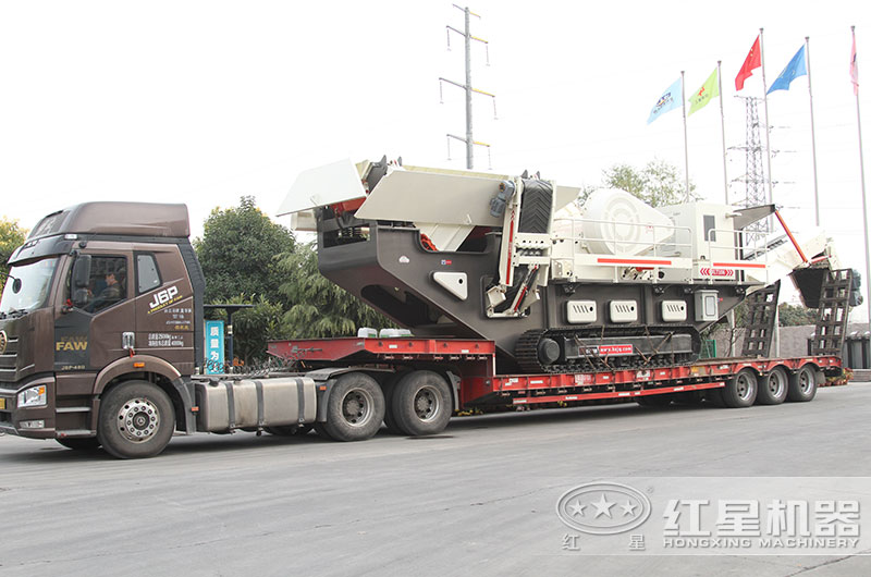 履帶式碎石機設備發貨 履帶式碎石機設備發貨