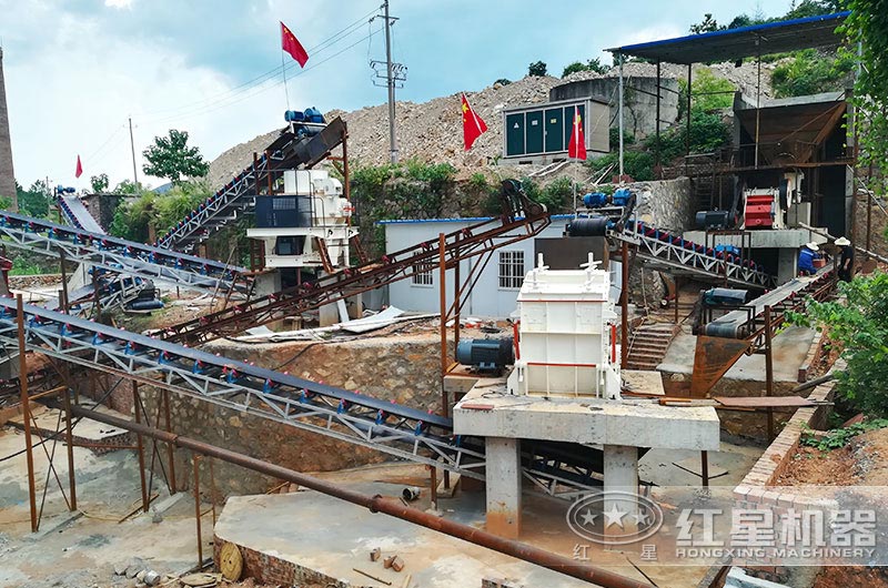 專業(yè)機(jī)制砂生產(chǎn)線現(xiàn)場