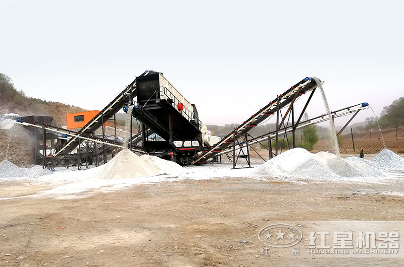 廢水泥塊破碎現場 廢水泥塊破碎現場