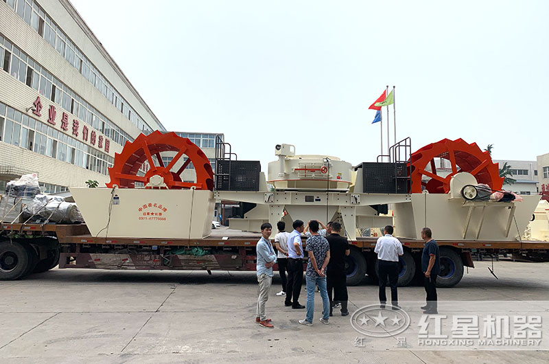 時產(chǎn)200噸大中型洗砂機設備發(fā)貨 時產(chǎn)200噸大中型洗砂機設備發(fā)貨