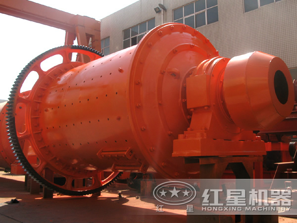 球磨機(jī)實(shí)拍 球磨機(jī)實(shí)拍