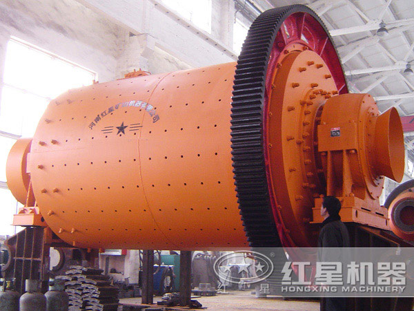 斑銅礦球磨機(jī)設(shè)備實(shí)拍 斑銅礦球磨機(jī)設(shè)備實(shí)拍