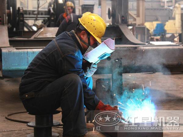 250*400鄂破機做工細(xì)致