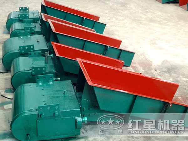 云母給料設備:電磁振動給料機 云母給料設備:電磁振動給料機