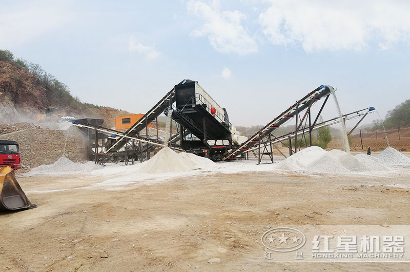 移動(dòng)反擊破碎機(jī) 移動(dòng)反擊破碎機(jī)