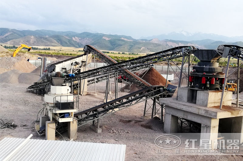 05石子生產(chǎn)客戶現(xiàn)場 05石子生產(chǎn)客戶現(xiàn)場