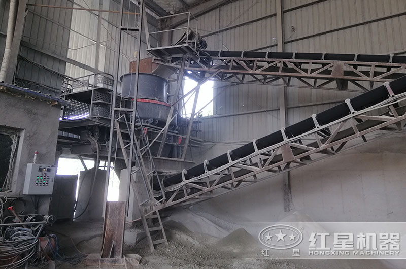 沖擊式制砂機(jī)加工現(xiàn)場(chǎng) 沖擊式制砂機(jī)加工現(xiàn)場(chǎng)