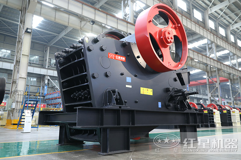 大型鄂式破碎機